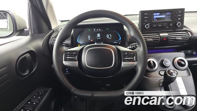 Hyundai Casper 2023 — photo 12