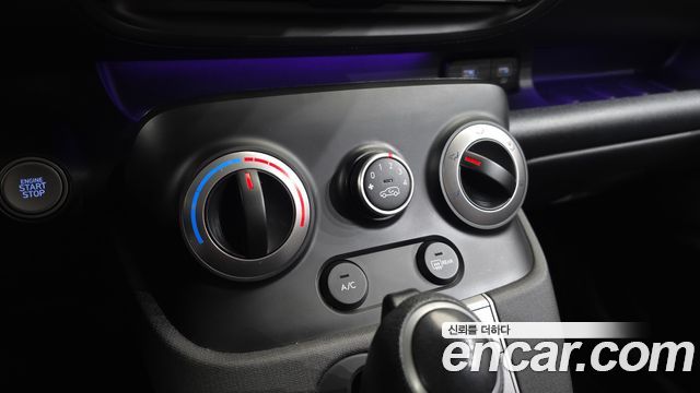 Hyundai Casper 2023 — photo 17