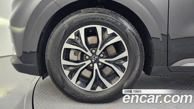 Kia Canival 2021 — photo 5