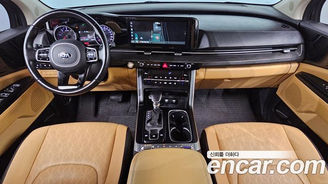 Kia Canival 2021 — photo 7