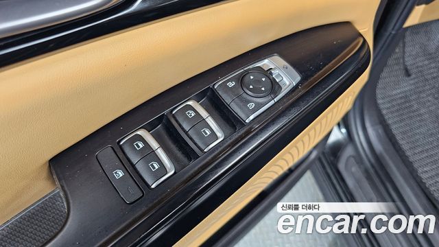 Kia Canival 2021 — photo 11