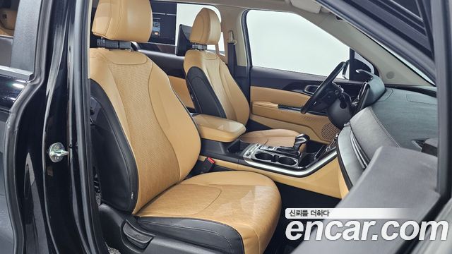 Kia Canival 2021 — photo 12