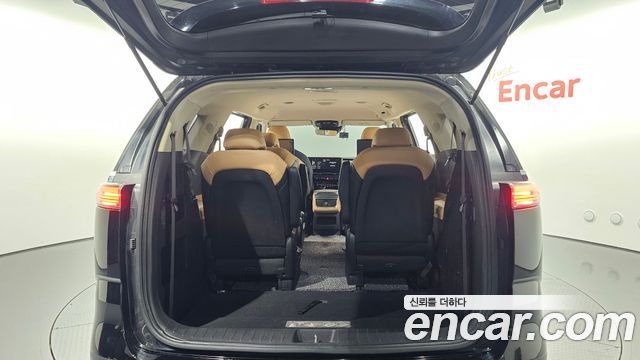Kia Canival 2021 — photo 20