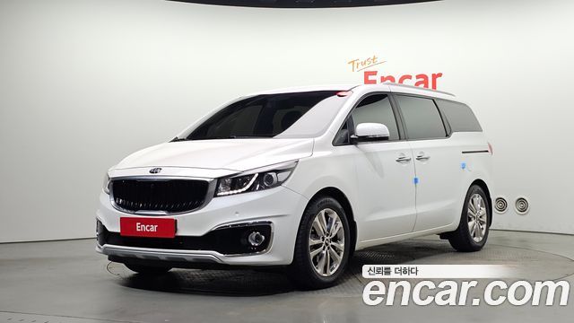 Kia Canival 2015 — photo 1