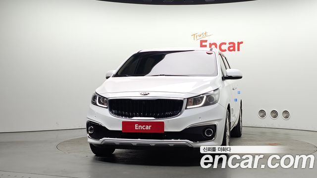 Kia Canival 2015 — photo 3