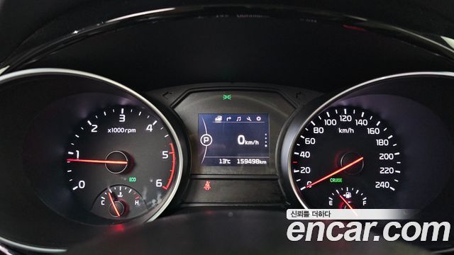 Kia Canival 2015 — photo 8