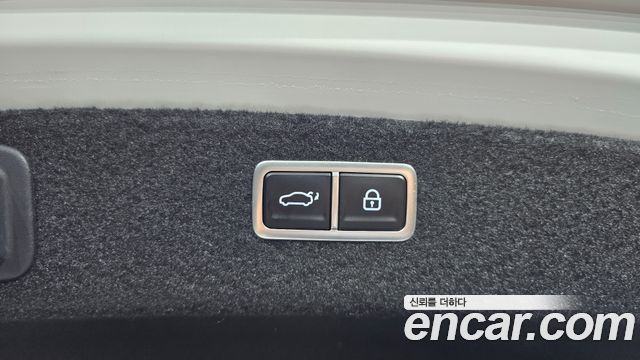 Genesis G80 2023 — photo 25