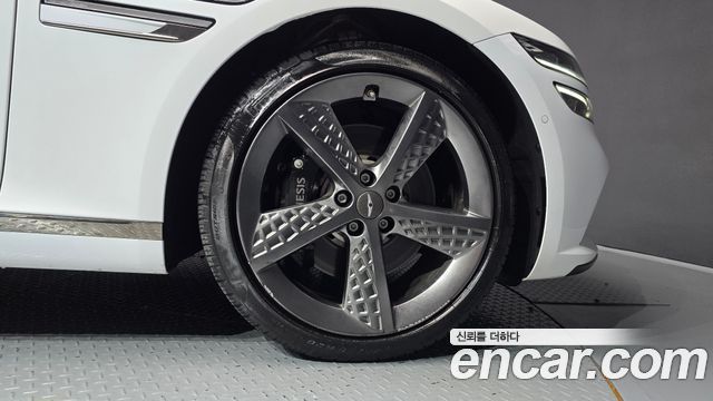 Genesis G80 2023 — photo 7
