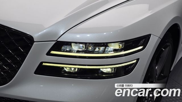 Genesis G80 2023 — photo 8