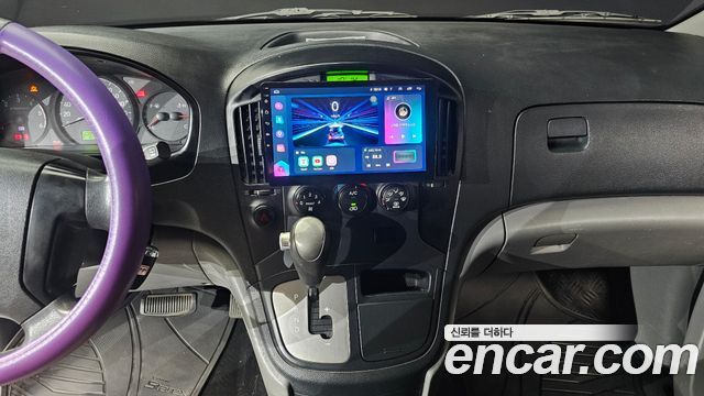 Hyundai Starex 2011 — photo 14