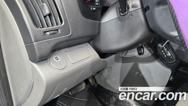 Hyundai Starex 2011 — photo 17