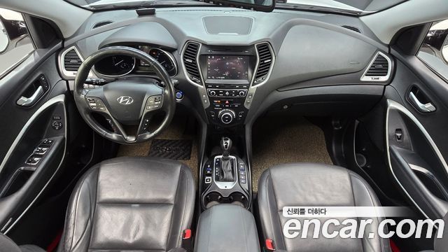 Hyundai Santafe 2016 — photo 10