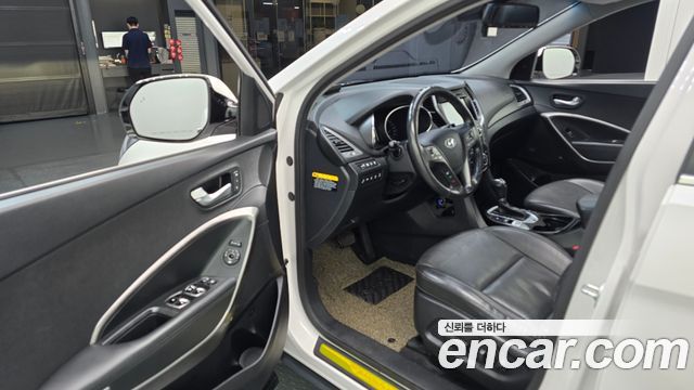 Hyundai Santafe 2016 — photo 13