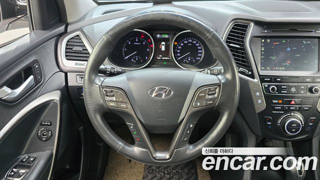 Hyundai Santafe 2016 — photo 19