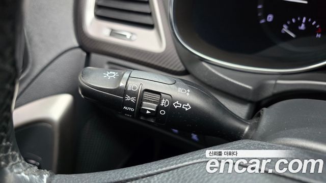 Hyundai Santafe 2016 — photo 22