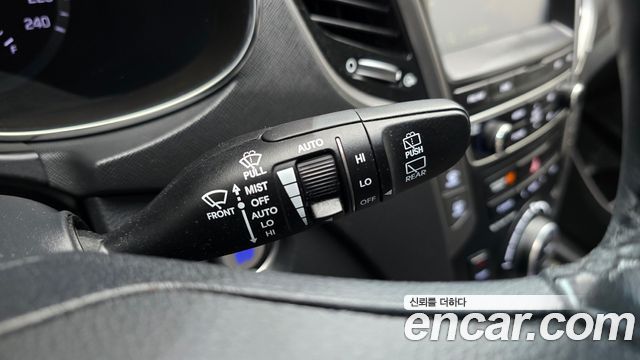 Hyundai Santafe 2016 — photo 23