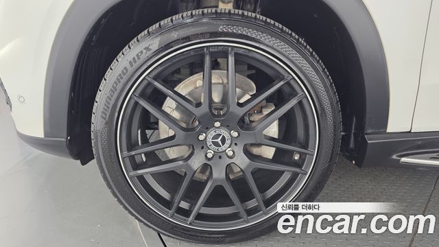Mercedes-Benz GLE-Class 2019 — photo 5