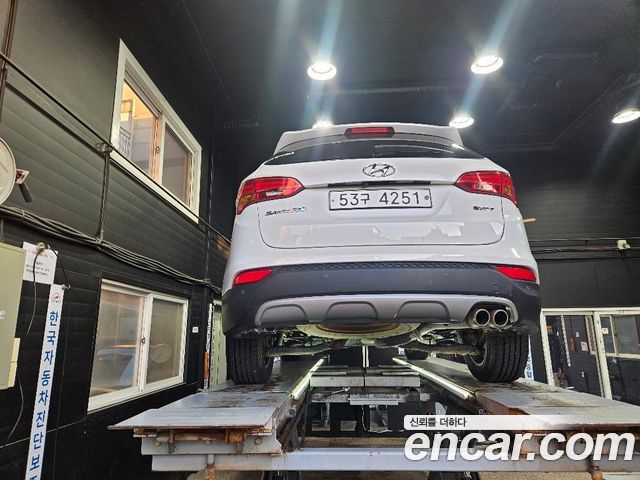 Hyundai Santafe 2015 — photo 2