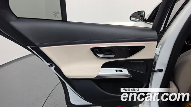 Mercedes-Benz E-Class 2024 — photo 15