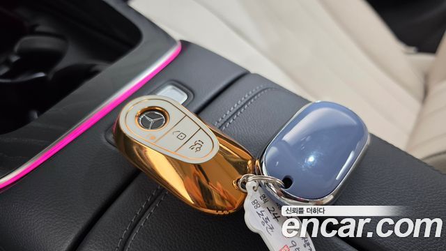 Mercedes-Benz E-Class 2024 — photo 32