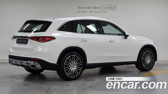 Mercedes-Benz GLC-Class 2026 — photo 2