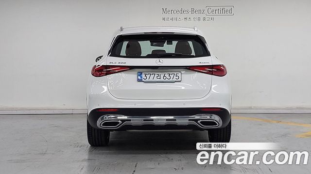 Mercedes-Benz GLC-Class 2026 — photo 4