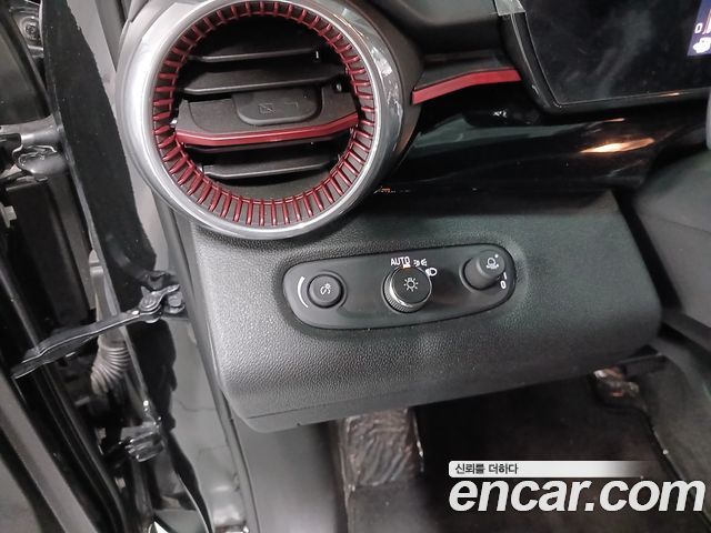 Chevrolet Korea Trax 2024 — photo 19