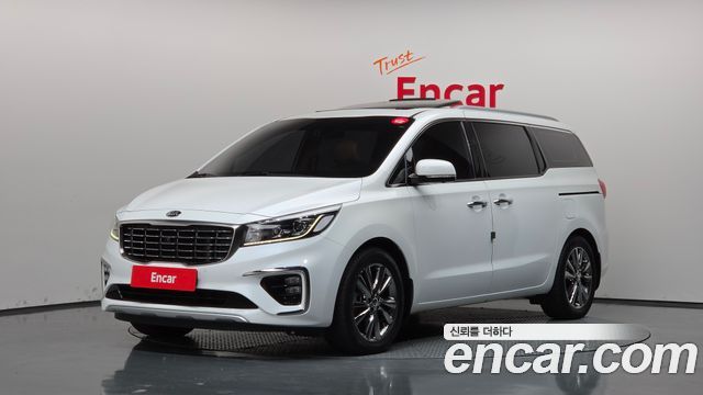 Kia Canival 2019 — photo 1