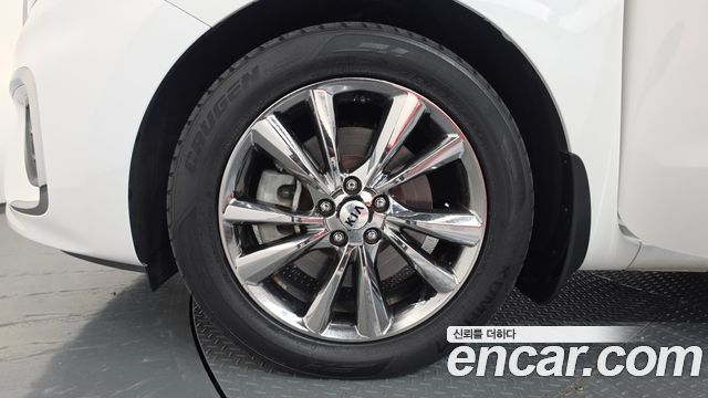 Kia Canival 2019 — photo 5