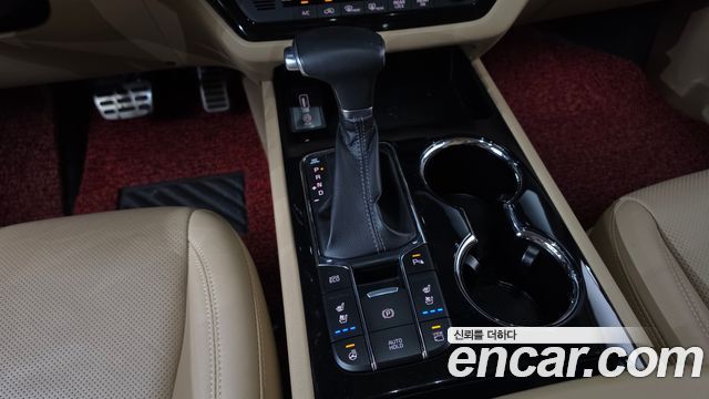 Kia Canival 2019 — photo 12