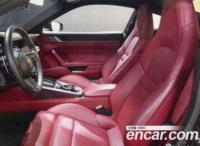 Porsche 911 2022 — photo 7