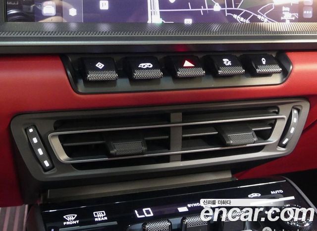 Porsche 911 2022 — photo 15