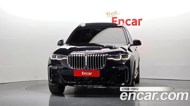 BMW X7 2021 — photo 3