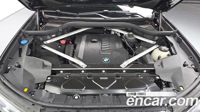 BMW X7 2021 — photo 6