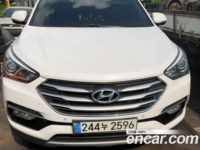 Hyundai Santafe 2016 — photo 2