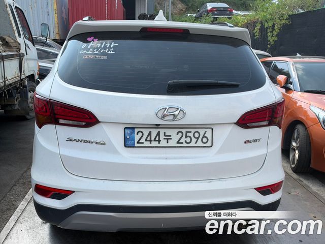 Hyundai Santafe 2016 — photo 3