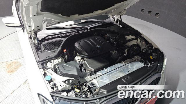 BMW 3-Series 2022 — photo 6