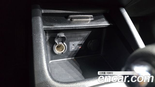 Kia K3 2015 — photo 18