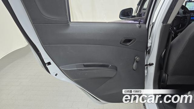 Chevrolet Korea Spark 2014 — photo 15