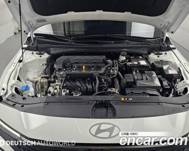 Hyundai AVANTE 2025 — photo 6