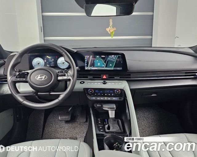 Hyundai AVANTE 2025 — photo 8