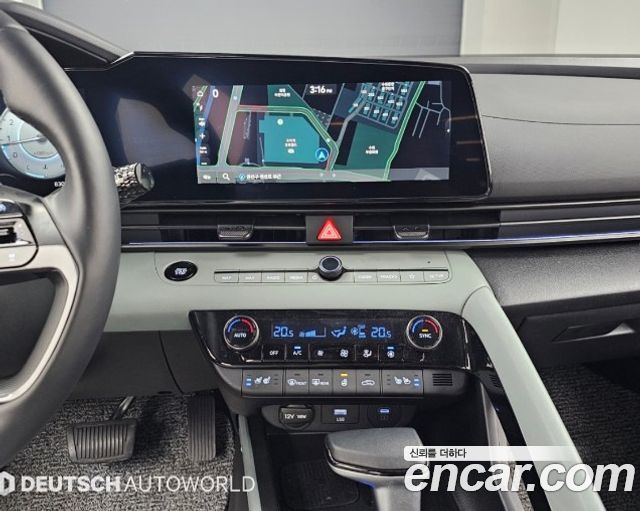 Hyundai AVANTE 2025 — photo 14