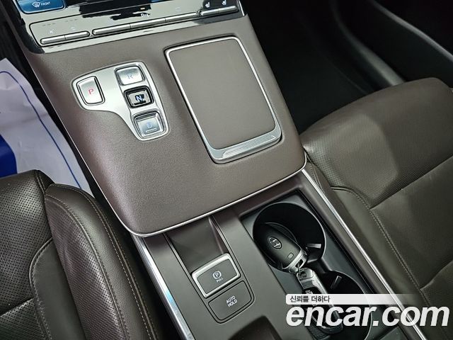 Hyundai Grandeur 2020 — photo 8