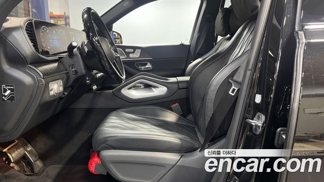 Mercedes-Benz GLS-Class 2026 — photo 10