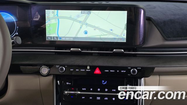 Kia Canival 2023 — photo 20
