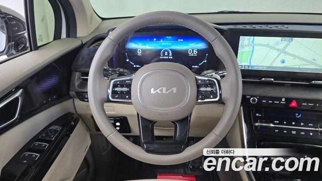 Kia Canival 2023 — photo 22
