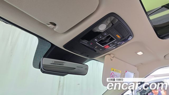 Kia Canival 2023 — photo 30