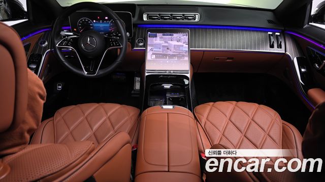 Mercedes-Benz S-Class 2023 — photo 10