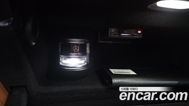 Mercedes-Benz S-Class 2023 — photo 25