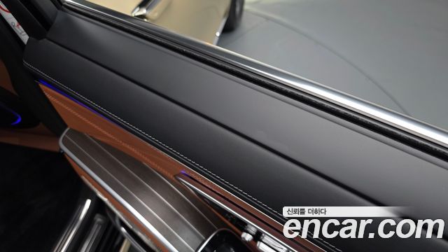 Mercedes-Benz S-Class 2023 — photo 34